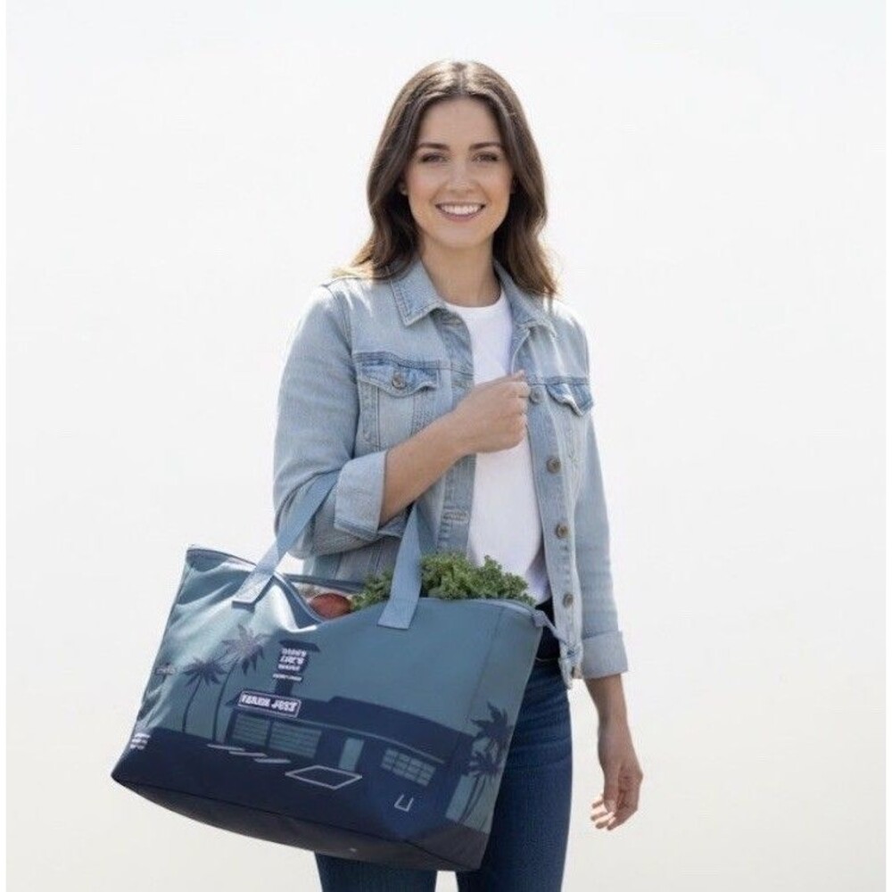 Trader Joe's Large Insulated Tote Cooler Bag Dusty Blue 8 Gallons NEW